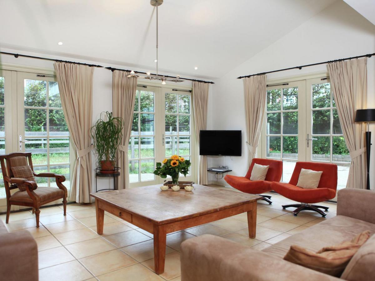 Cozy Holiday Home in Noordwijk aan Zee near Sea *